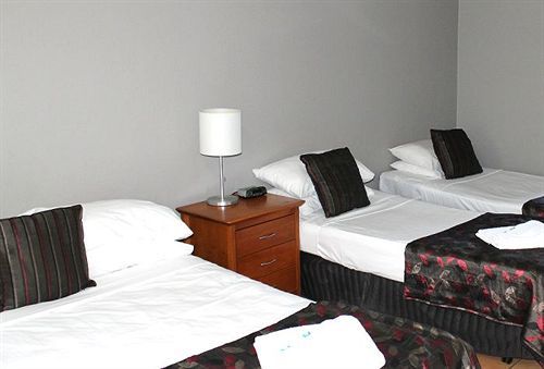 Motel Reef & 3*