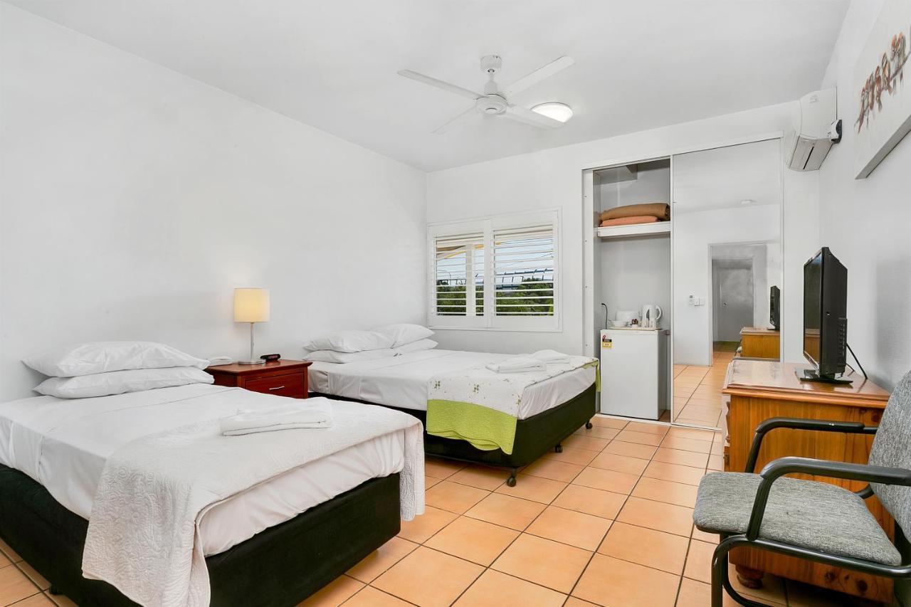 Reef & 3* Cairns