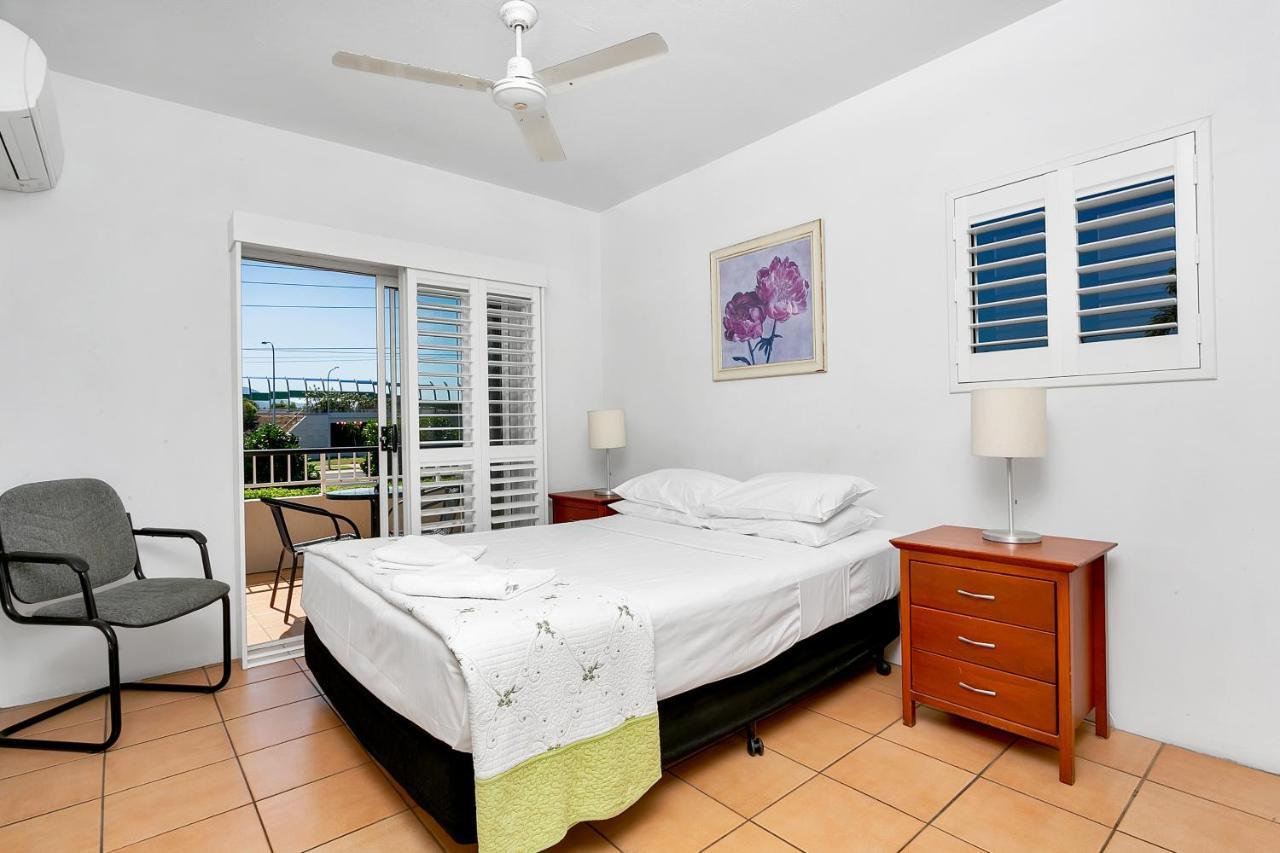 Motel Reef &